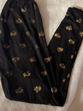 Simply Southern Black Leggings with Gold Elephant Print
